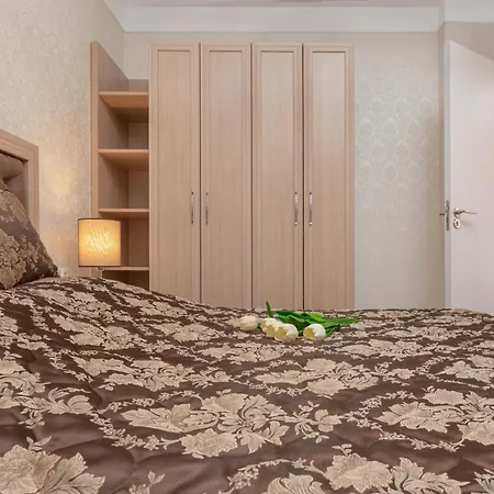 Harmony Grand Lägenhetshotell Slăntjev Brjag