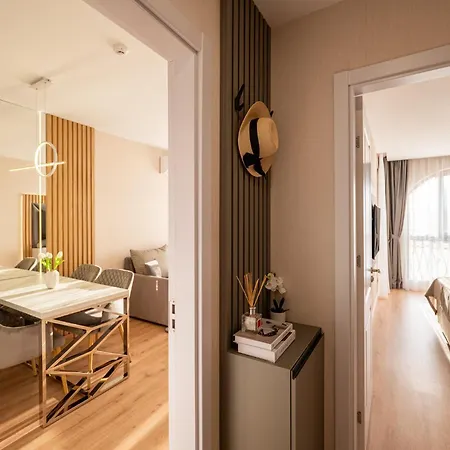 Harmony Grand Lägenhetshotell Slăntjev Brjag