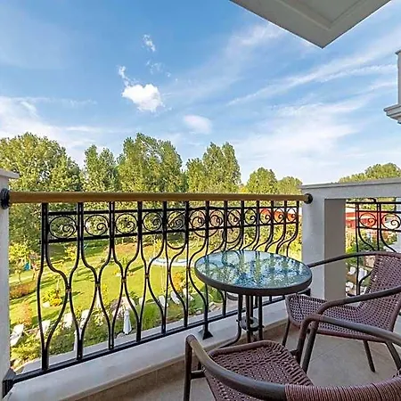 Harmony Grand Apart-hotel
