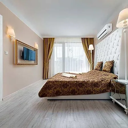 Apart-hotel Harmony Grand