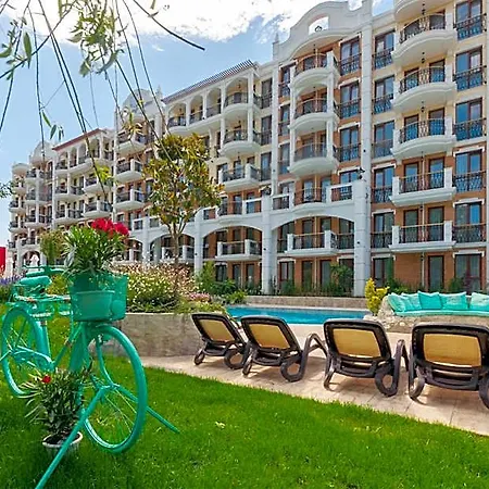 Lejlighedshotel Harmony Grand 4*
