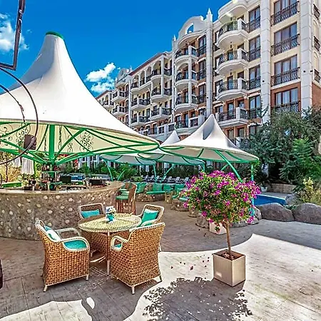 Apart-hotel Harmony Grand