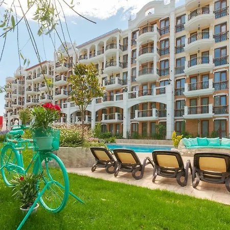 Lägenhetshotell Harmony Grand Slăntjev Brjag