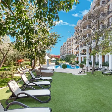 Harmony Grand 2* Napospart